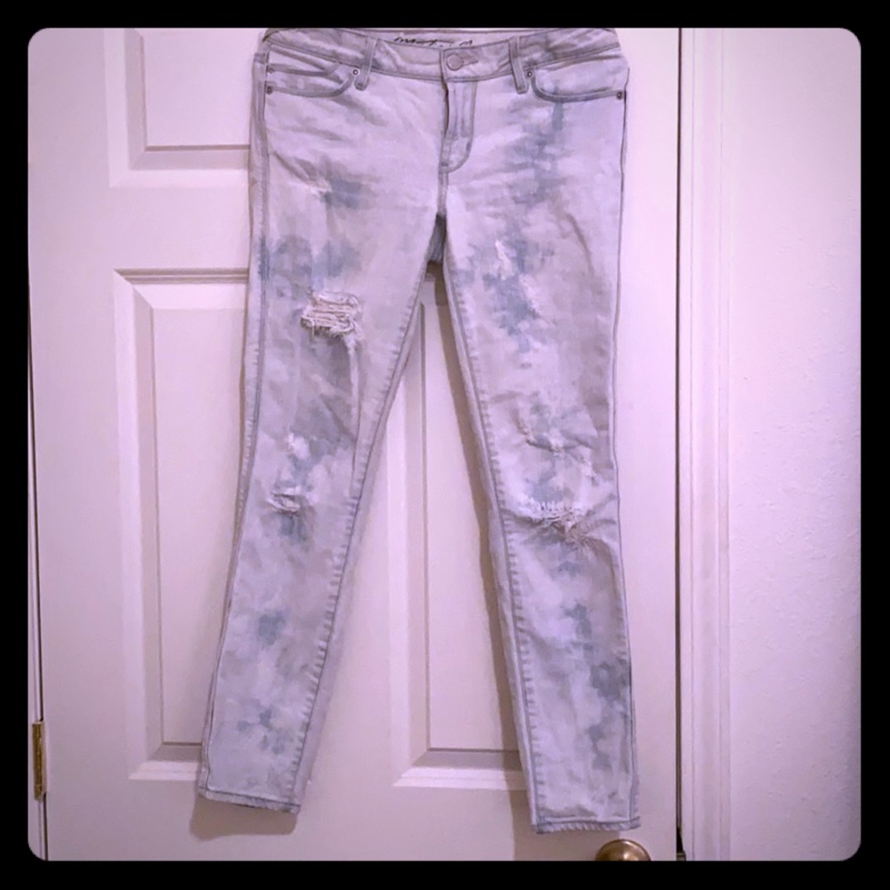 Ripped jeans